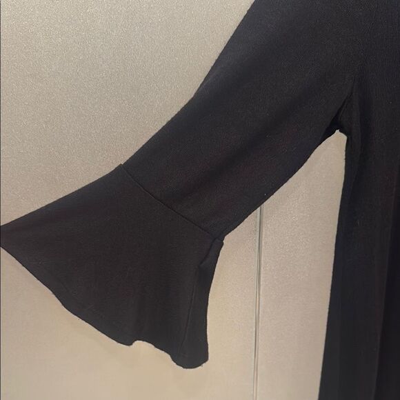 Apt. 9 Black Flutter Sleeve Blouse - Picture 6 of 8